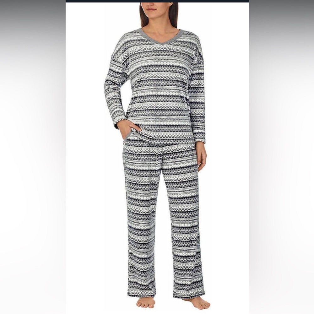 Nautica | 2 Piece Cozy Fleece Pyjama/Loungewear Set